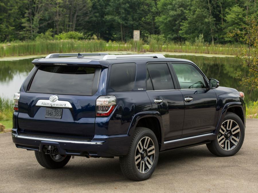  Toyota 4Runner Limited 2013 года  (фото 26 из 30)